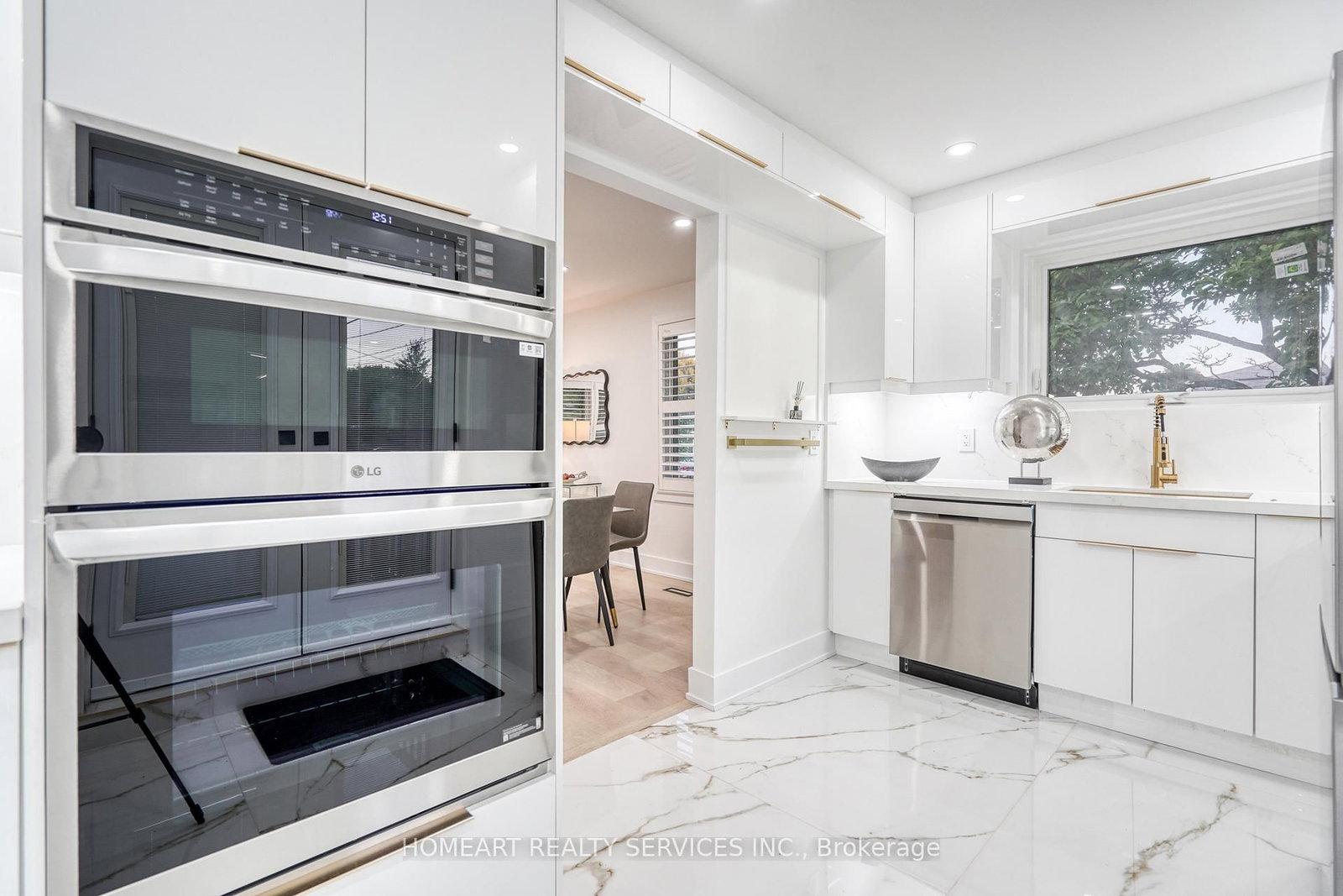 35 Munford Crescent • Toronto, ON photo 13
