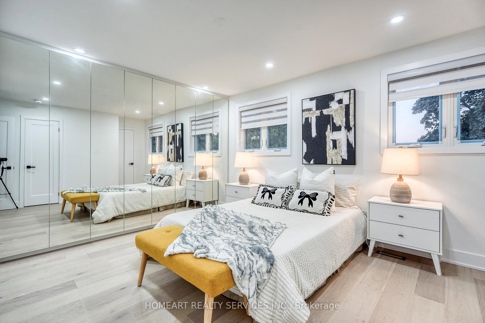 35 Munford Crescent • Toronto, ON photo 15