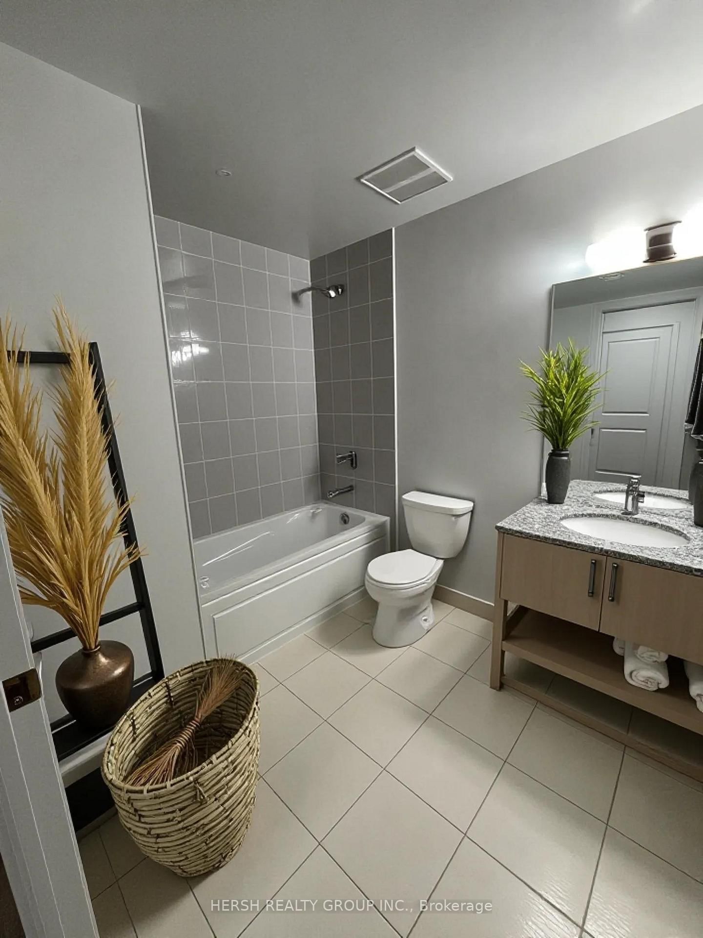10 Meadowglen Place, Unit 1205 - Photo 6