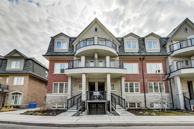 home for lease on 6-1 Eaton Park Lane