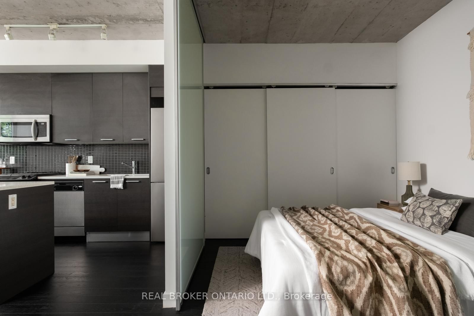 90 Broadview Avenue • #202 • Toronto, ON photo 13