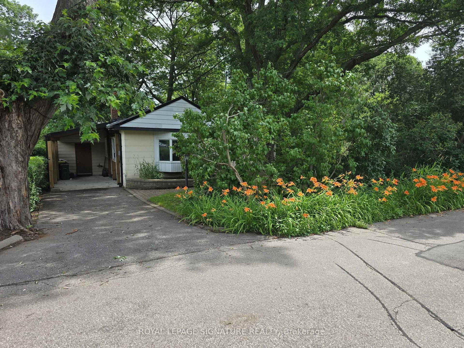 429 Rouge Hills Drive, Toronto, ON