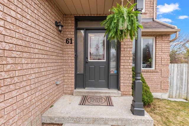 61 Fry Crescent