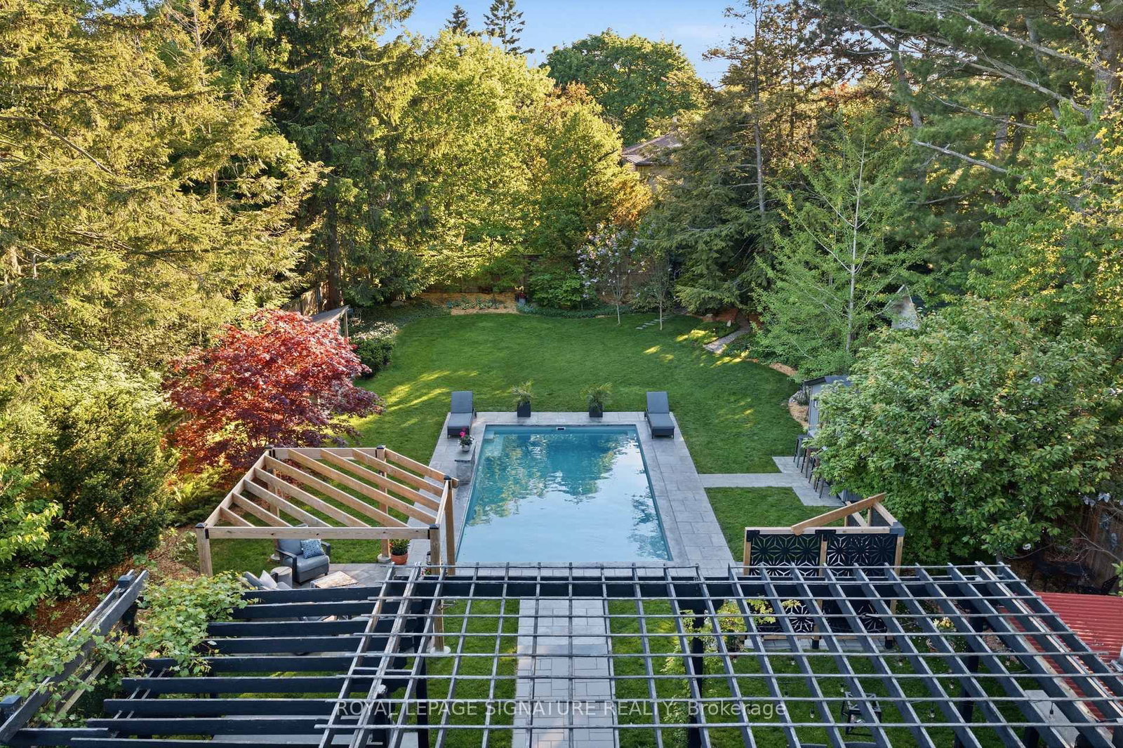 52 Morna Avenue • Toronto, ON photo 40