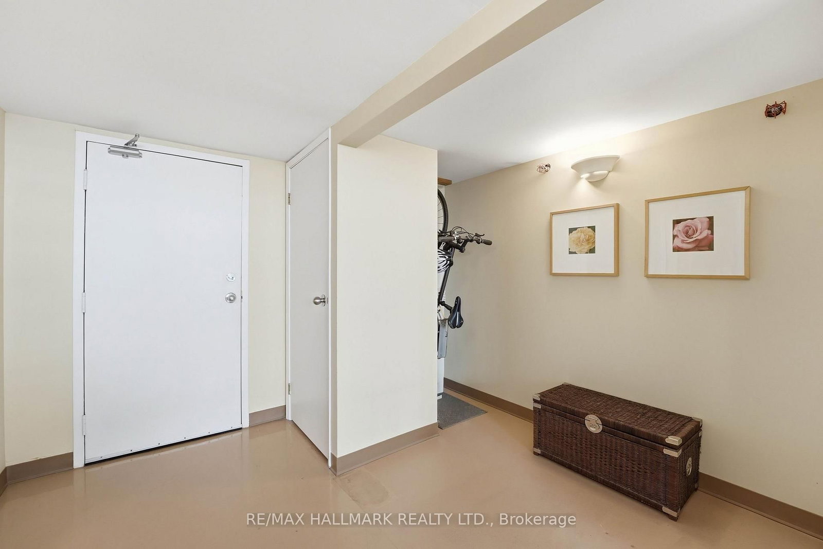 245 Carlaw Avenue, Unit 203 - Photo 19