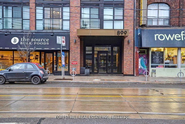 202 - 899 Queen Street E