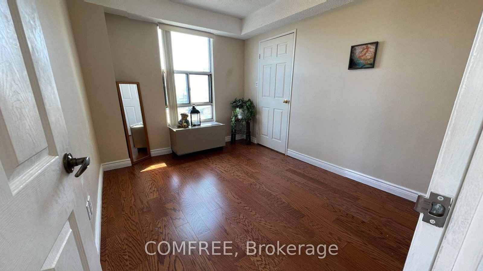 55 William Street E • #505 • Oshawa, ON photo 11