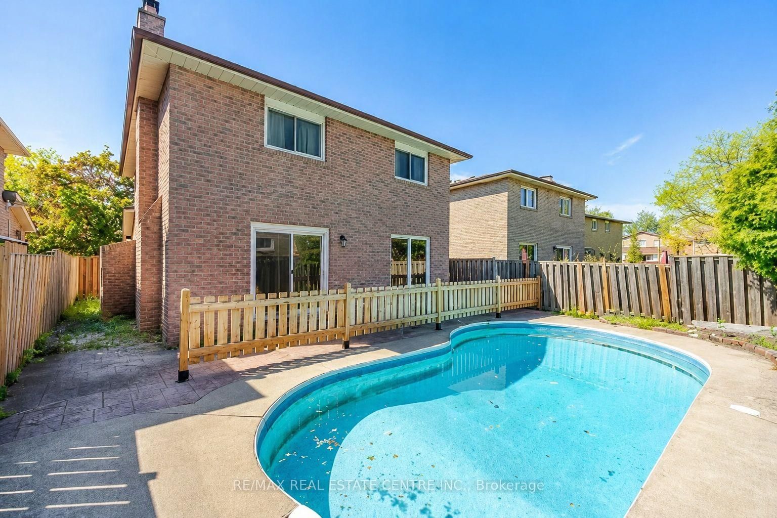 Listing Image 18