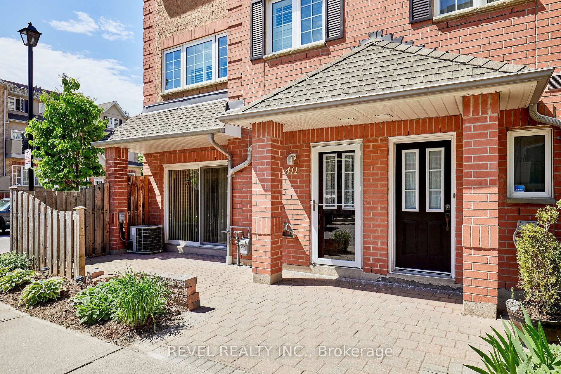 1400 The Esplanade N, Unit 411
