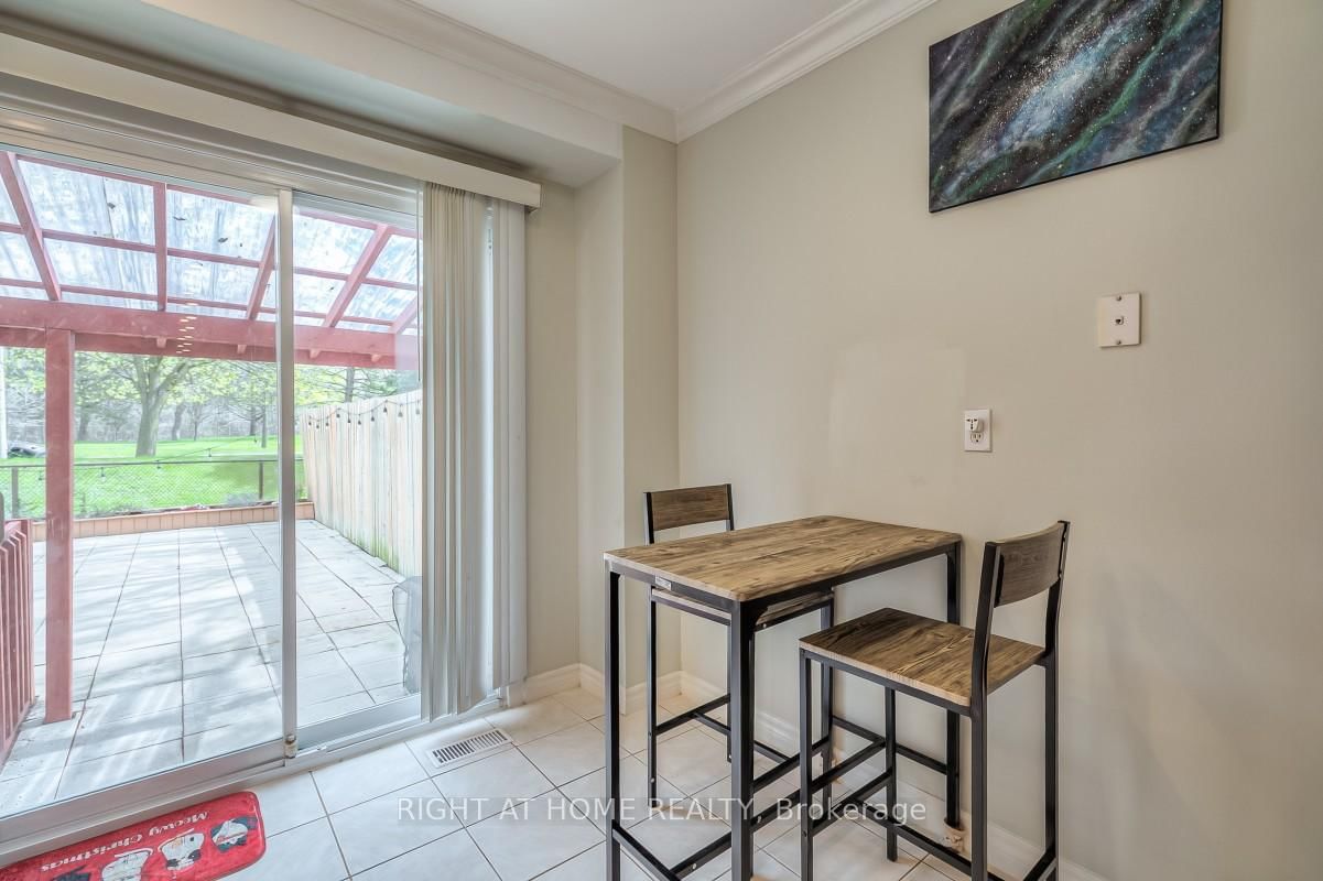37 McKnight Drive • Toronto, ON photo 15