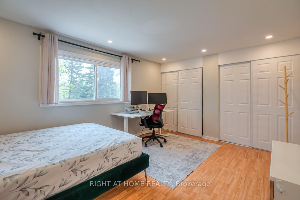 37 McKnight Drive • Toronto, ON photo 19