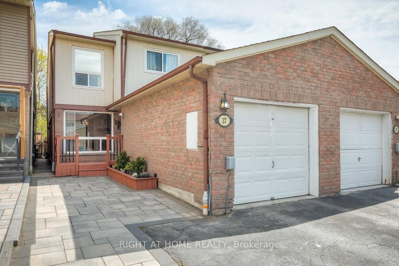 37 McKnight Drive