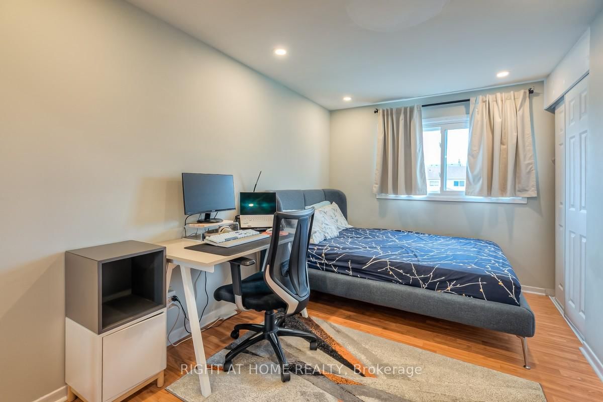 37 McKnight Drive • Toronto, ON photo 20