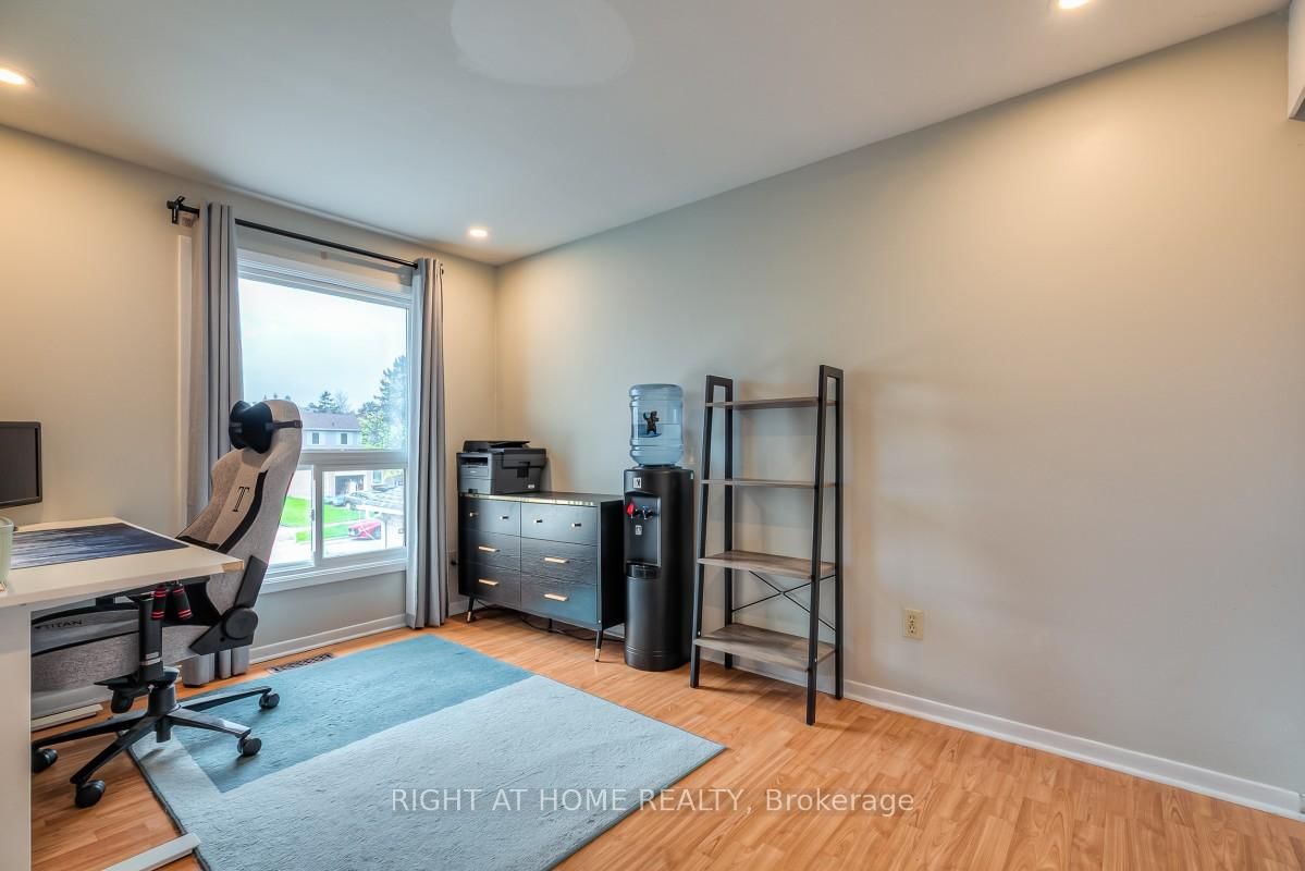 37 McKnight Drive • Toronto, ON photo 22