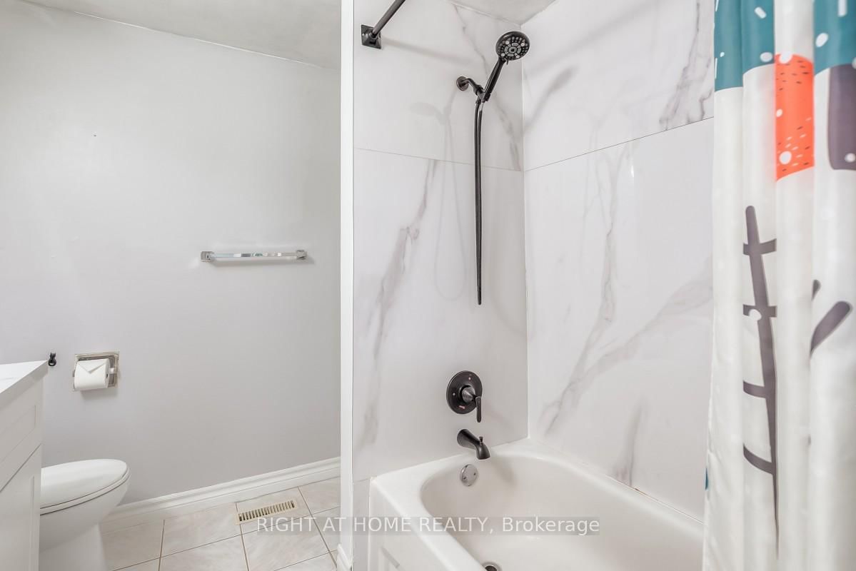 37 McKnight Drive • Toronto, ON photo 26