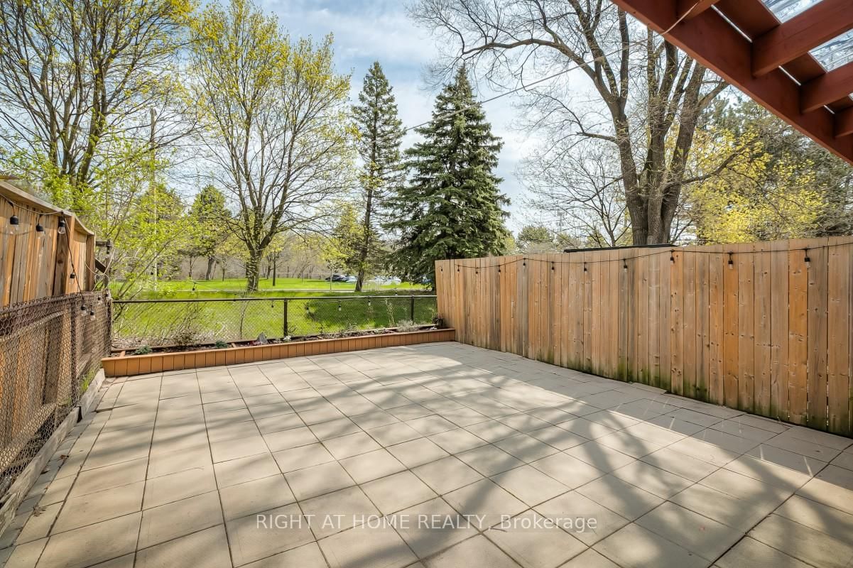 37 McKnight Drive • Toronto, ON photo 37