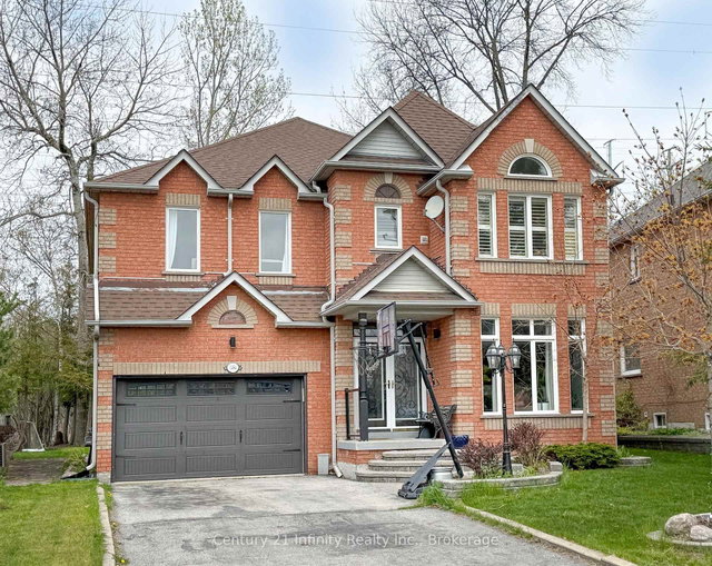 1484 Sandhurst Crescent