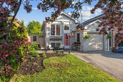 42 Glanville Crescent — photo 2