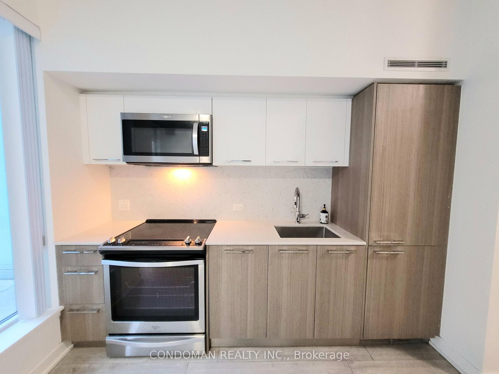 25 Baseball Place • #202 • Toronto, ON photo 6