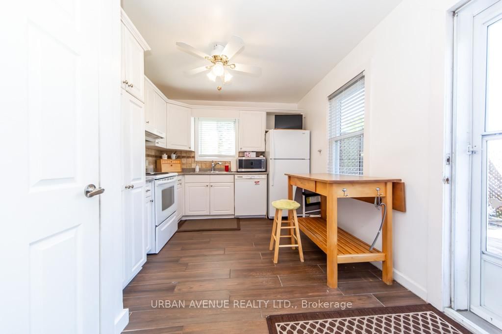 136 Tower Drive • Toronto, ON photo 13