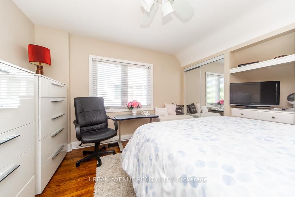 136 Tower Drive • Toronto, ON photo 21
