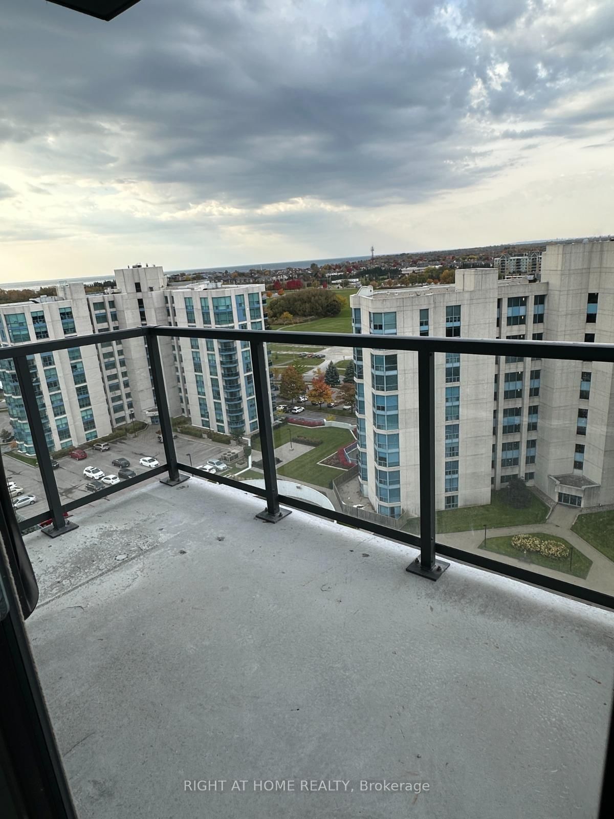 1606 Charles Street • #1308 • Whitby, ON photo 22