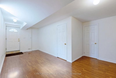 Unit basement — 26 Aylesworth Avenue — photo 4