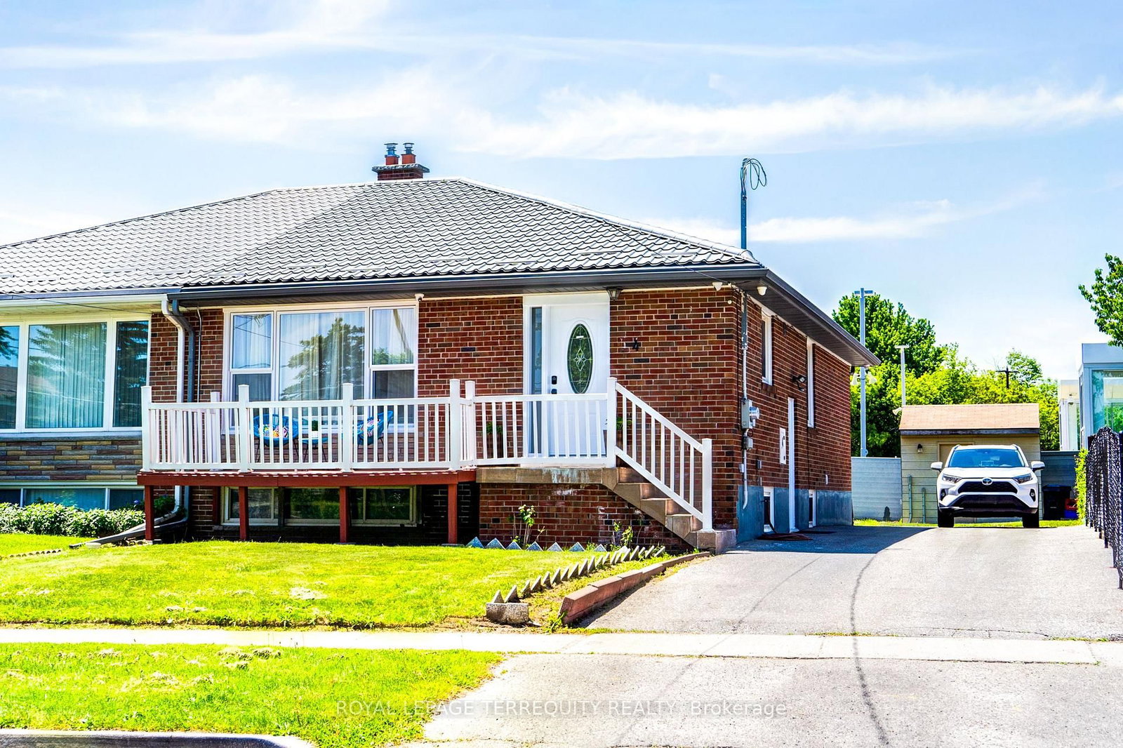 Property at 4 Thrush