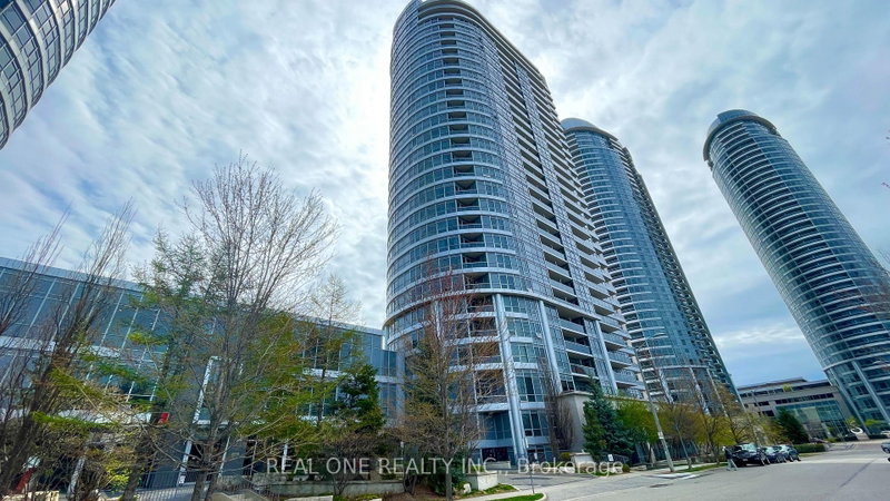home for lease on 2509-151 Village Green Square