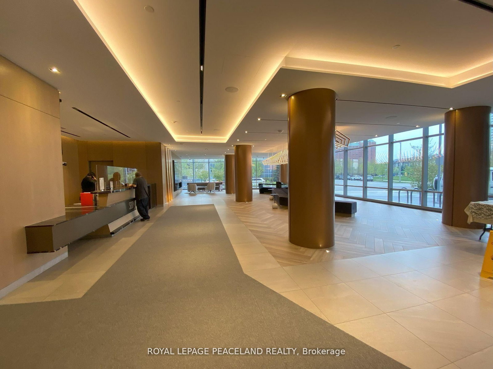 410-225 Village Green Square, Toronto, ON, photo 2