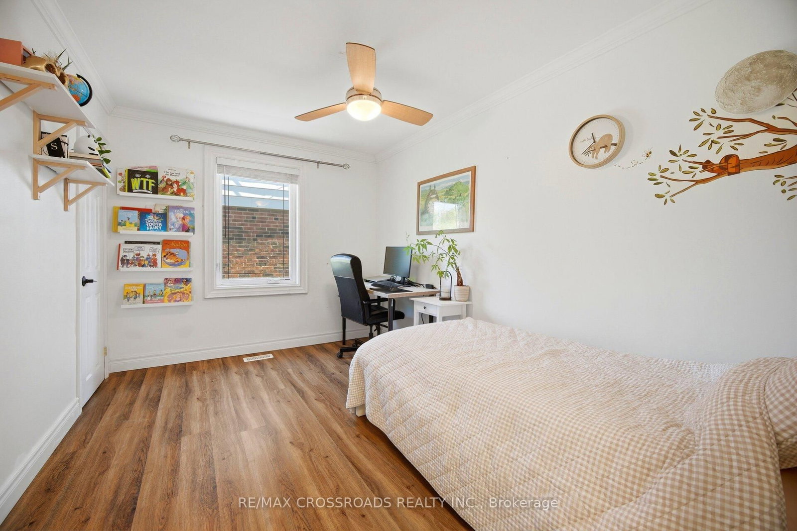 18 Adanac Drive • Toronto, ON photo 27