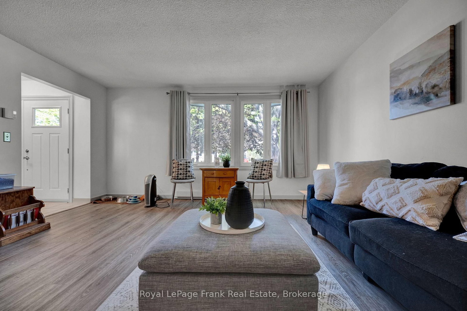 576 Annandale Street • Oshawa, ON photo 35