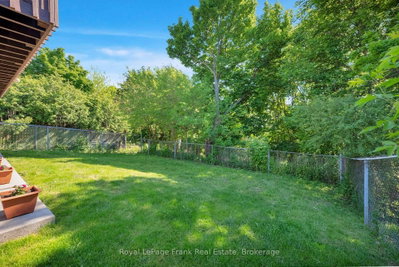 576 Annandale Street • Oshawa, ON photo 8
