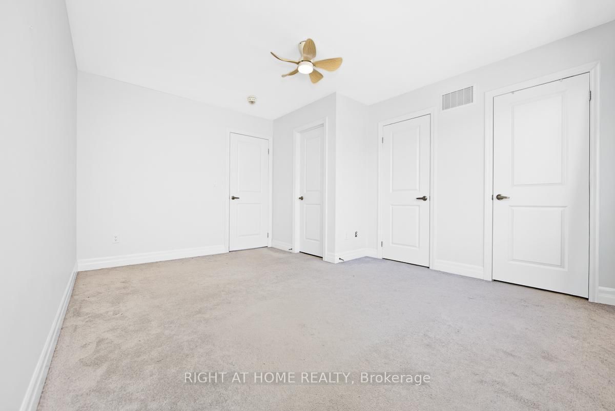 384 Arctic Red Drive E • #34 • Oshawa, ON photo 19
