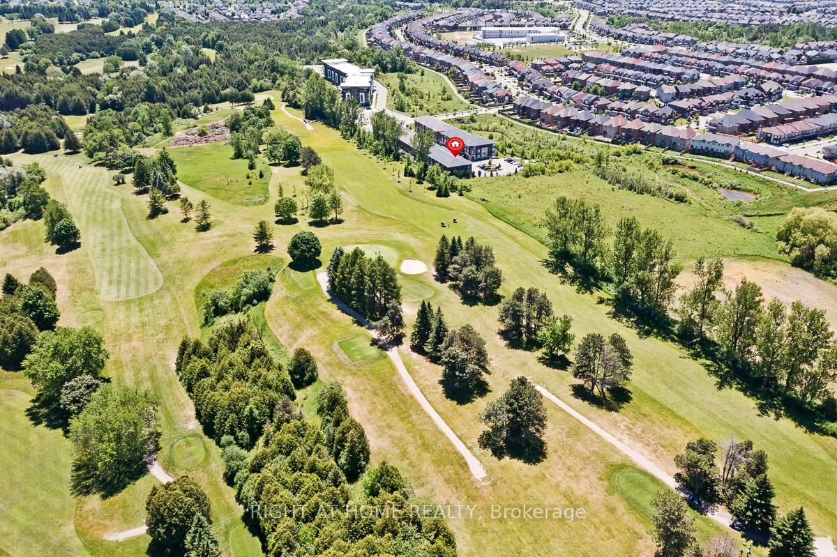 384 Arctic Red Drive E • #34 • Oshawa, ON photo 26