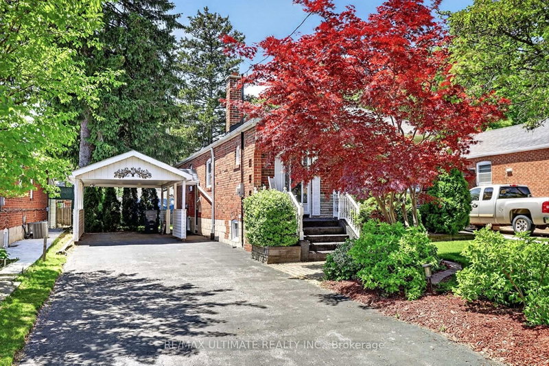 20 Corinne Crescent