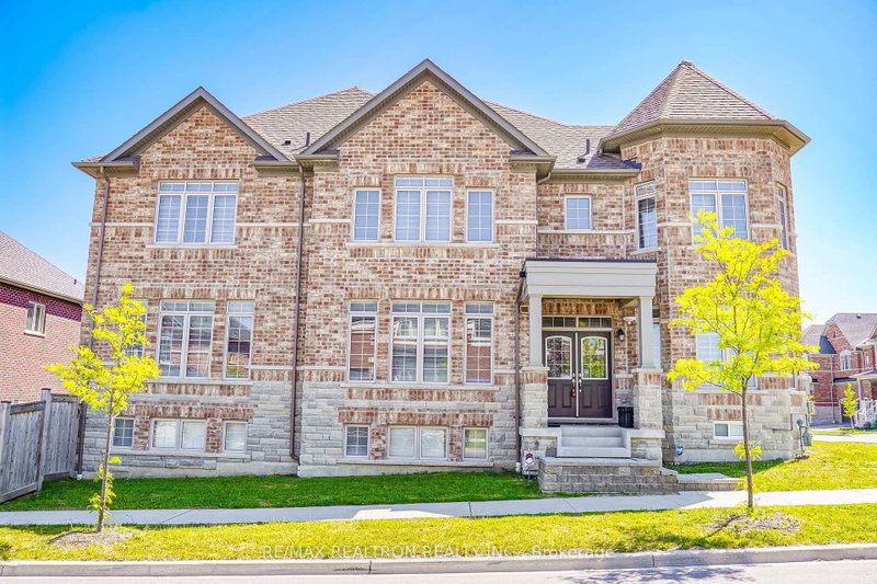 2431 Hibiscus Drive