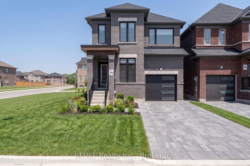 home for lease on 6 Rackham Lane