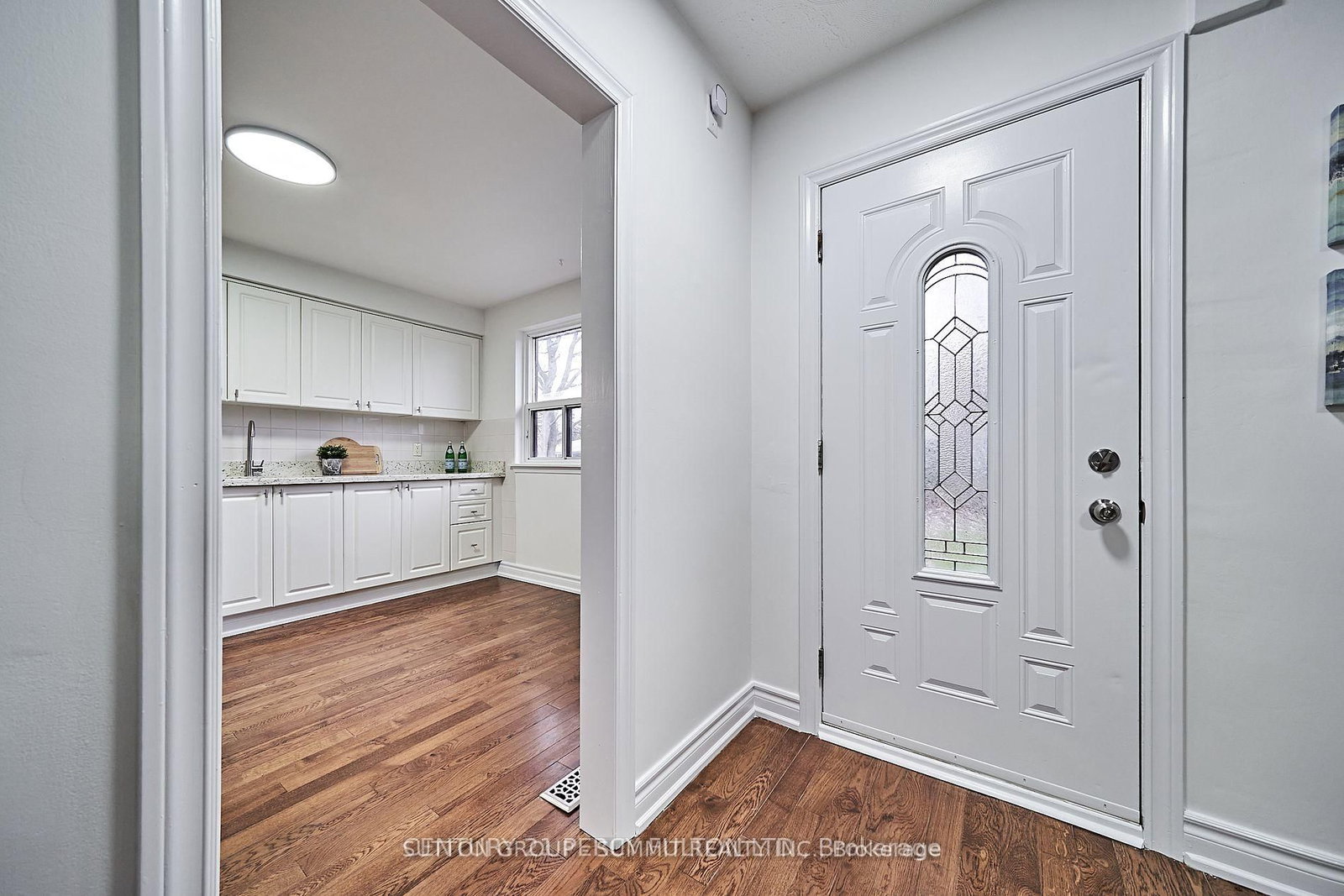 48 Tulloch Drive, Unit Main - Photo 2
