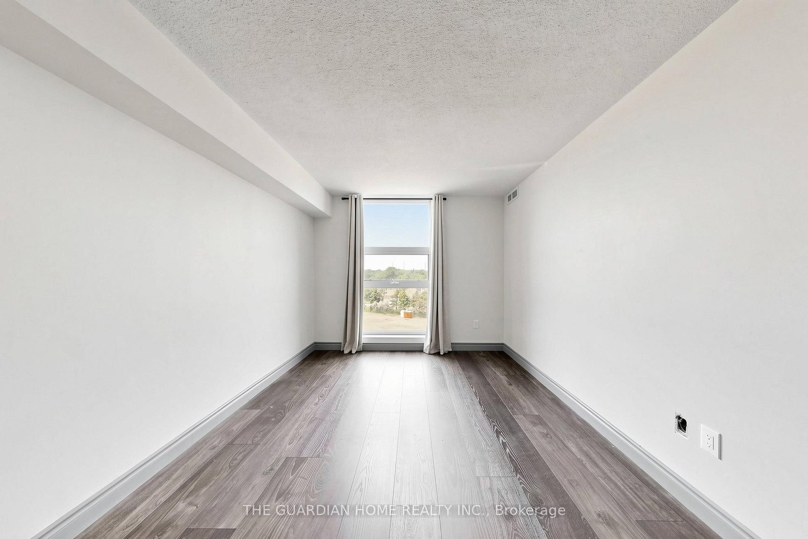 10 Dean Park Road • #518 • Toronto, ON photo 17