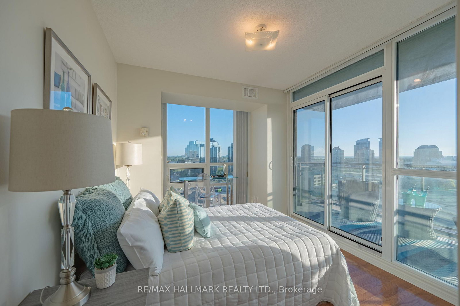 88 Grangeway Avenue • #1705 • Toronto, ON photo 17