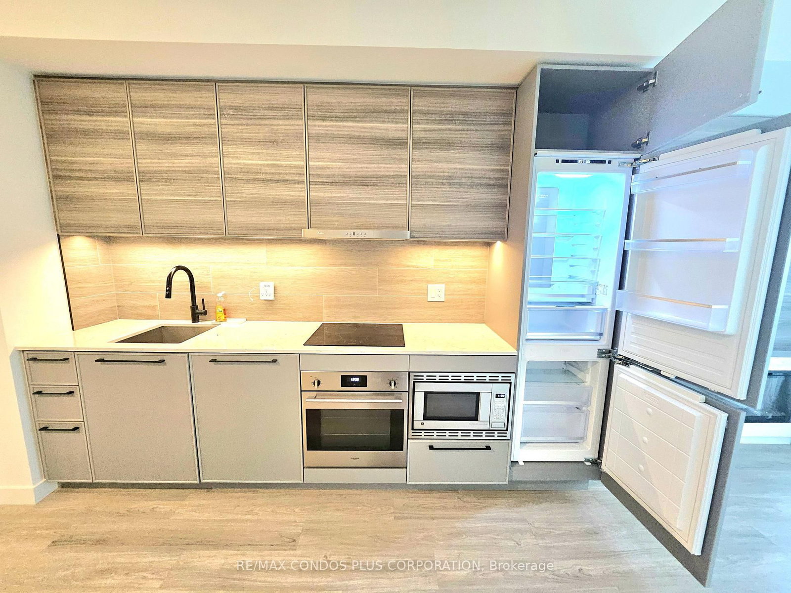 345-1050 Eastern Avenue, Toronto, ON, photo 4