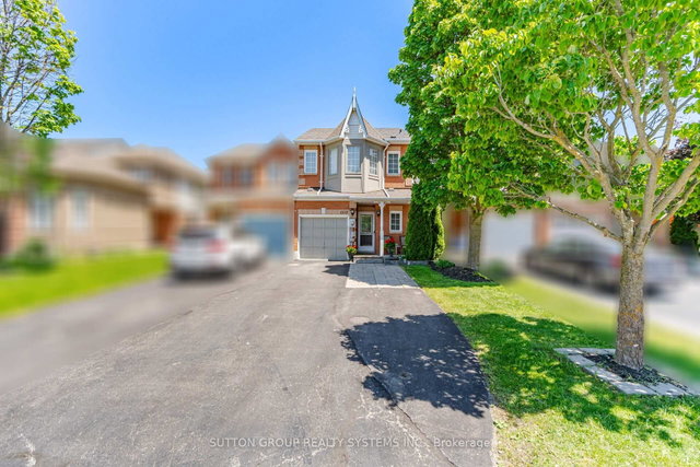 1717 Woodgate Trail