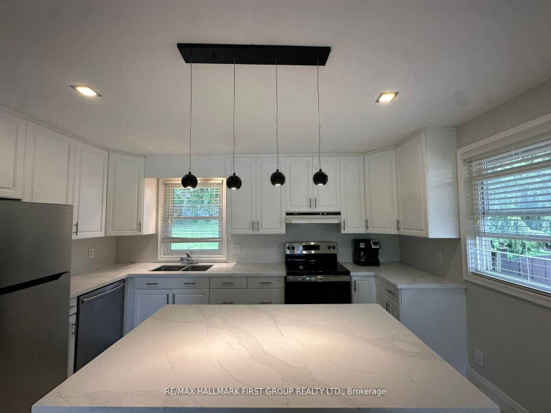 home for lease on 714 Tennyson Avenue