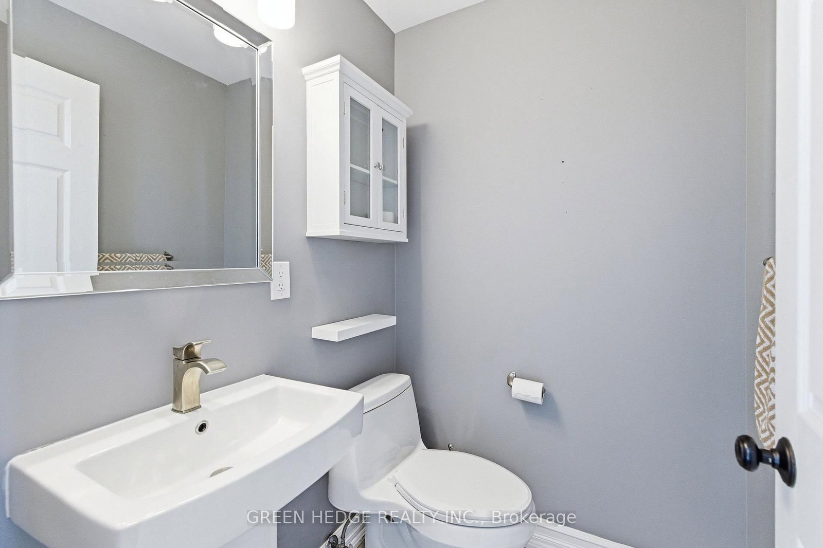 1557 Hummingbird Court • Pickering, ON photo 14