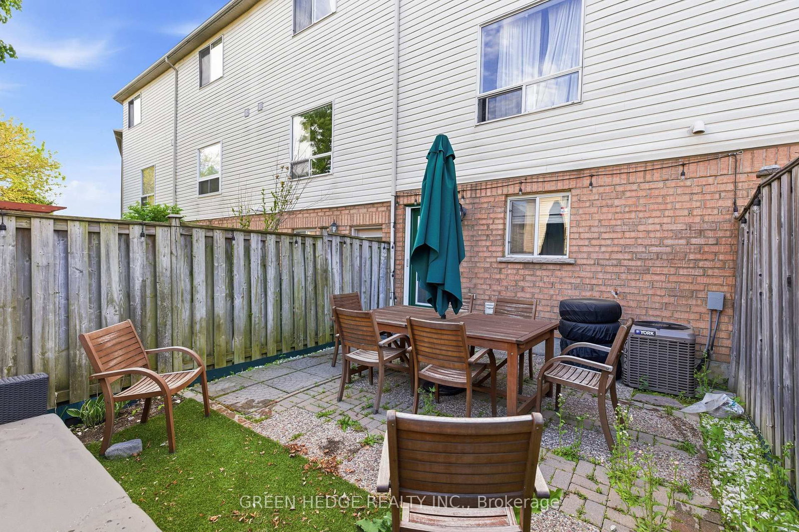 1557 Hummingbird Court • Pickering, ON photo 27
