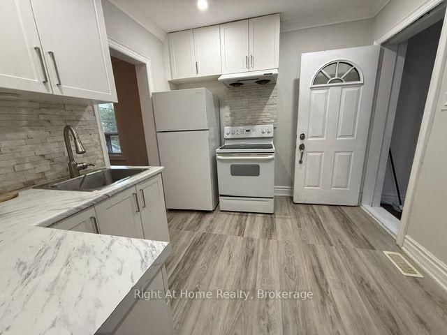 238 Albert Street • Oshawa, ON photo 6