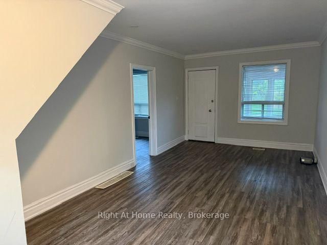 238 Albert Street • Oshawa, ON photo 9