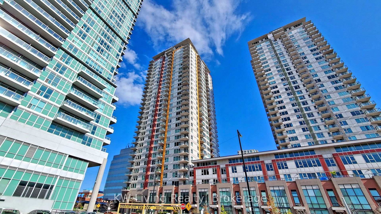 Property at 25 Town Centre