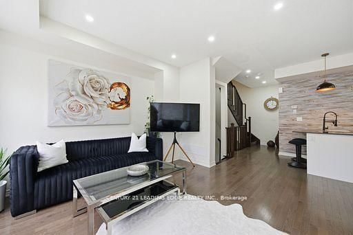 12 Coppini Lane • Ajax, ON photo 8